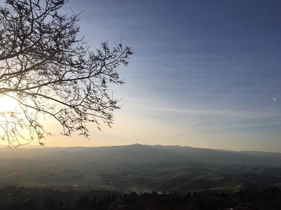 Agriturismo Alle Rose Volterra Extérieur photo