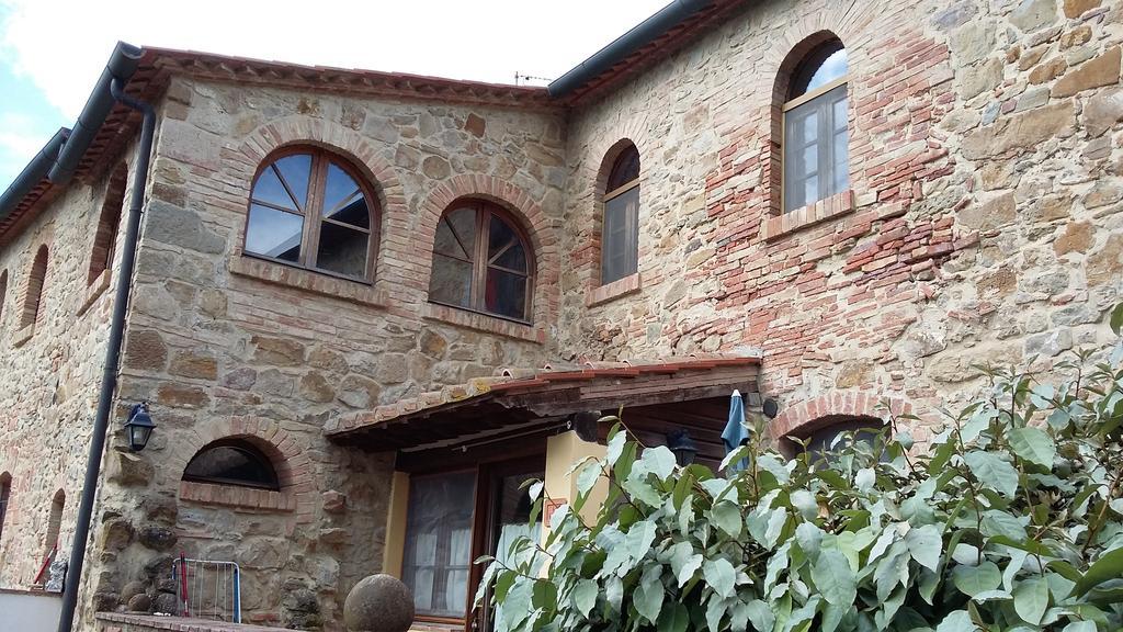 Agriturismo Alle Rose Volterra Extérieur photo